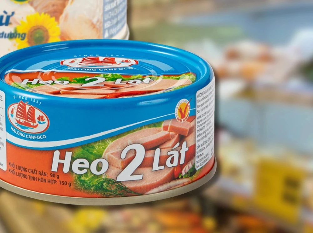 Lạc đà đã chui qua lỗ kim chất lượng